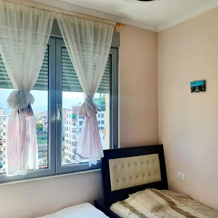 Beautiful In At Zogu I Zi Διαμέρισμα Τίρανα