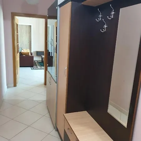 Beautiful In At Zogu I Zi Διαμέρισμα Τίρανα